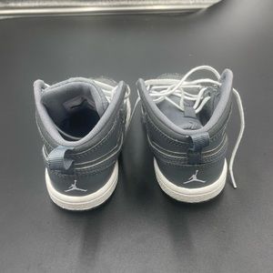 Kids Air Jordan Shoe Size 6C